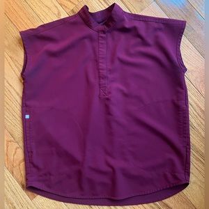 FIGs Maroon Rafaela oversized women’s scrub top, SZ XS